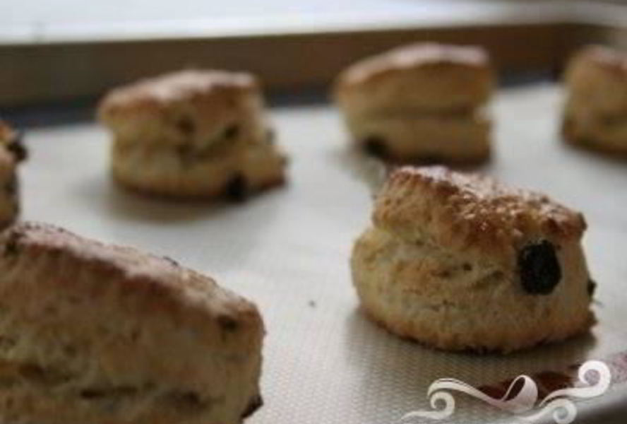 Смородиновые булочки