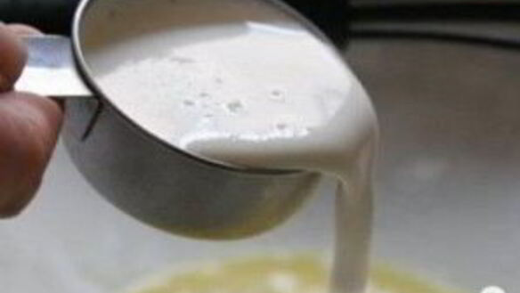 ШАГ 2. смородиновые булочки