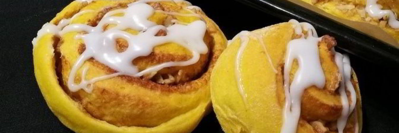 Тыквенные булочки с ореховой начинкой