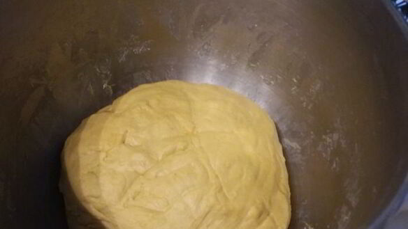 ШАГ 6. тыквенные булочки с ореховой начинкой