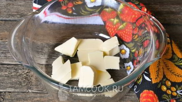 ШАГ 7. ватрушка с клубникой