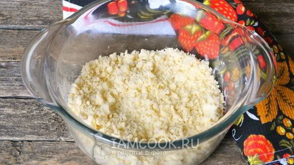 ШАГ 9. ватрушка с клубникой