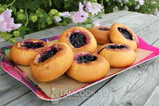 Ватрушки с черникой