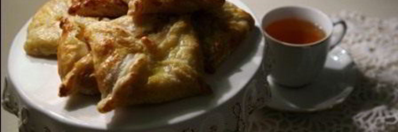 Венгерские ватрушки с карамелизированными грушами