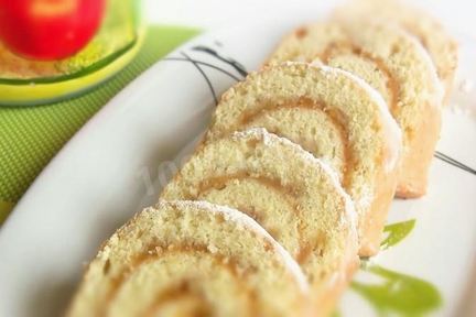 Быстрый яблочный рулет