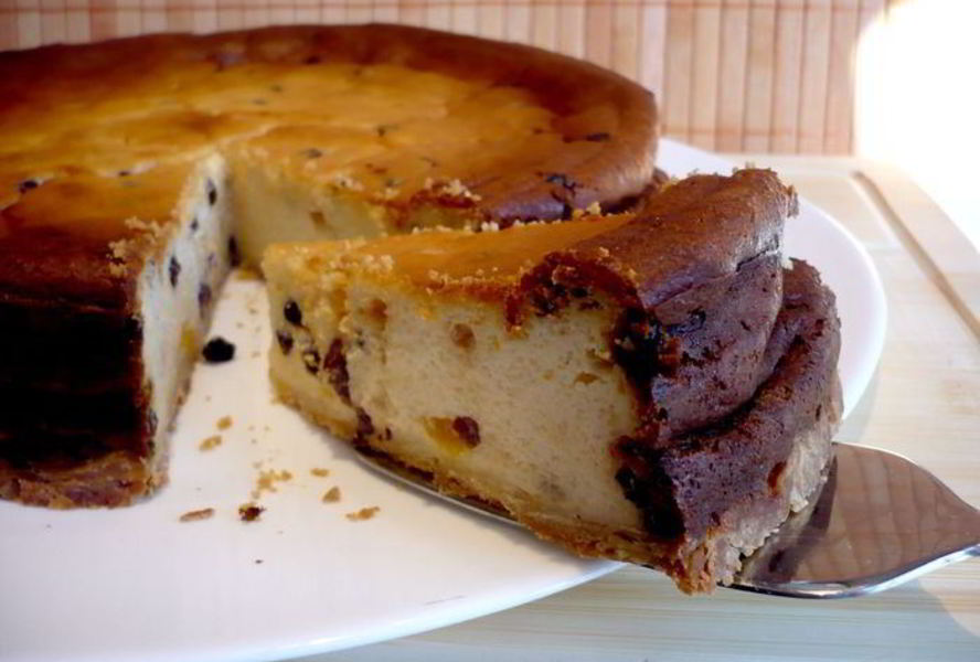 Чизкейк с апельсином и изюмом