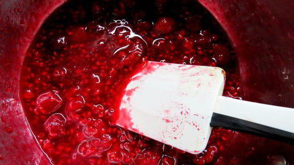 ШАГ 12. фисташковый чизкейк с малиной