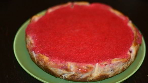 ШАГ 7. клубничный чизкейк в мультиварке