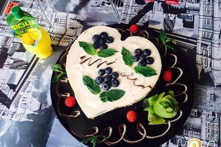 Нежный чизкейк с голубикой