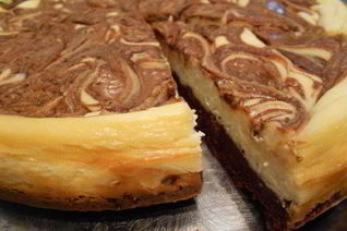 Шоколадный чизкейк мраморный