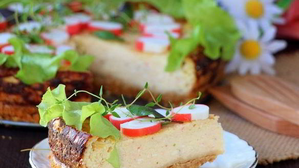 ШАГ 7. сырный чизкейк с крабовыми палочками