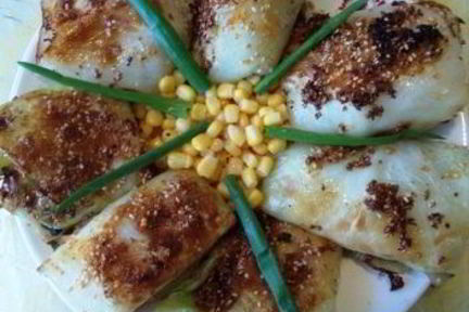 Капустные конвертики с кукурузой