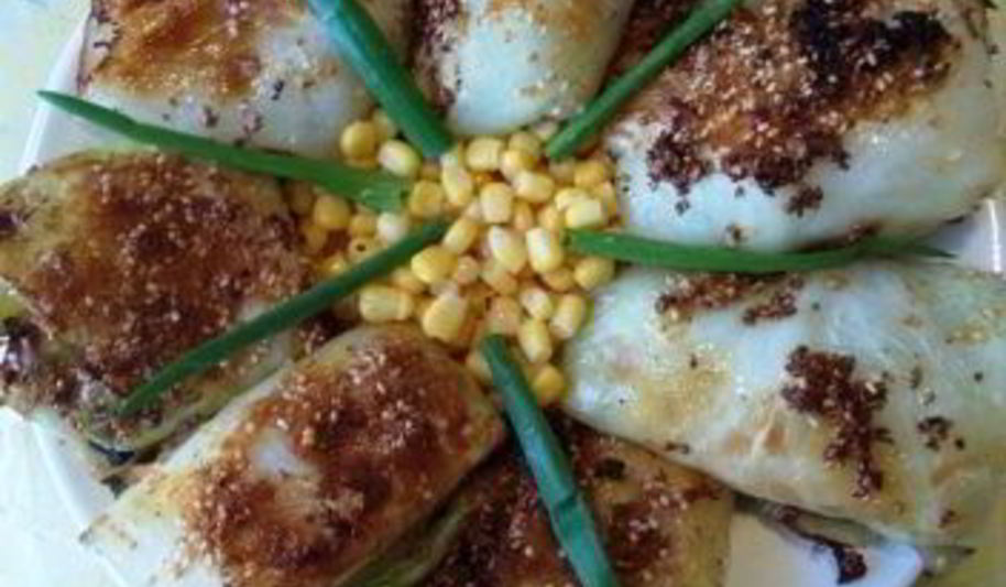 Рецепт капустные конвертики с кукурузой