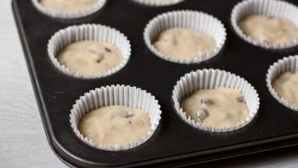 ШАГ 4. банановые кексики с шоколадом