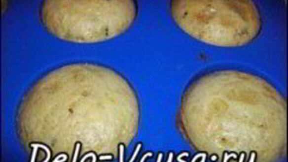 ШАГ 10. бисквитные кексы с кусочками киви