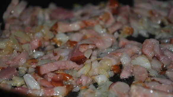 ШАГ 2. кабачковые кексы с беконом