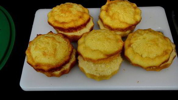 ШАГ 7. капкейки бостон с кремом и шоколадной глазурью