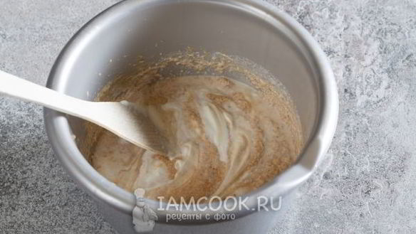 ШАГ 4. капкейки с клубникой