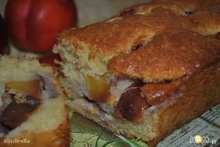 Кекс с карамелизированными нектаринами