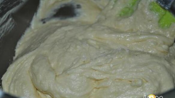 ШАГ 3. кекс с карамелизированными нектаринами