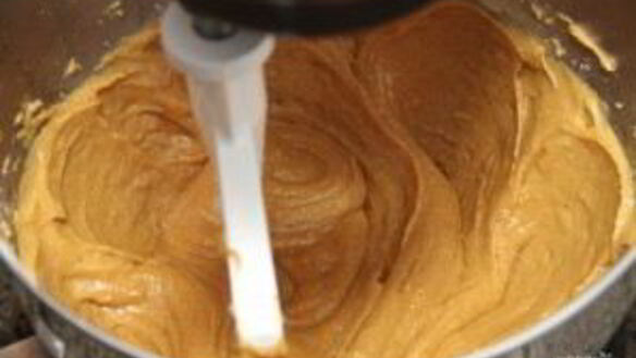 ШАГ 3. кекс тыковка с шоколадом