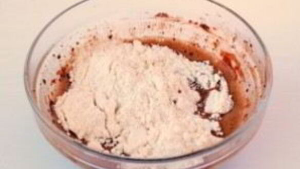 ШАГ 3. кексики в микроволновке