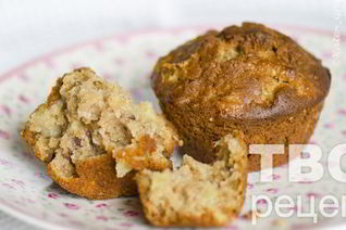 Кексы из цельнозерновой муки с яблоками и пеканом