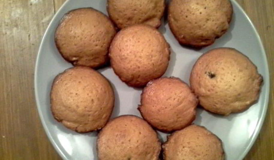 Рецепт кексы медовые с орехами и изюмом