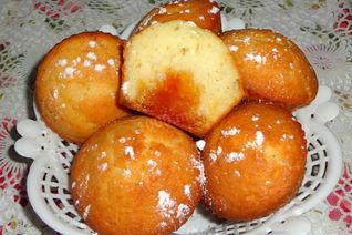 Кексы с джемом внутри