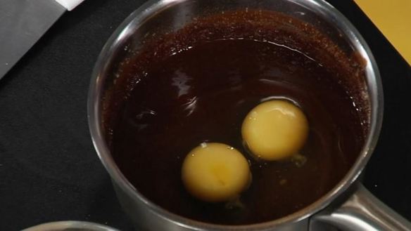 ШАГ 2. кексы шоколадный плен да банановый крем