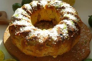 Кокосовый кекс с фейхоа