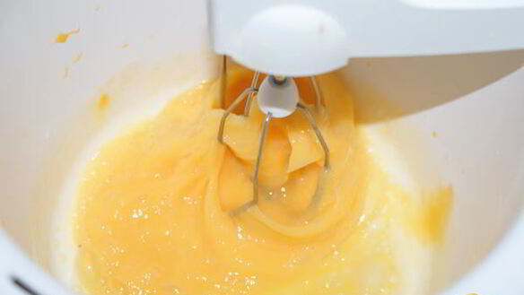 ШАГ 6. лимонный кекс с кукурузной мукой