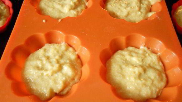 ШАГ 8. манговые кексы львята