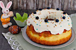 Морковный кекс с творожным сыром