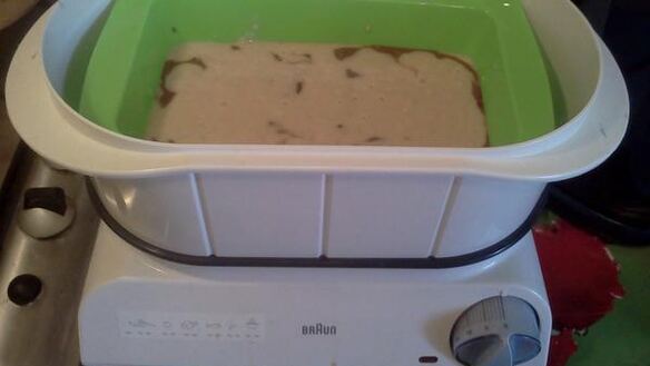 ШАГ 5. мраморный кекс в пароварке