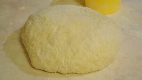 ШАГ 8. припорошенный снегом дрожжевой кекс с маком