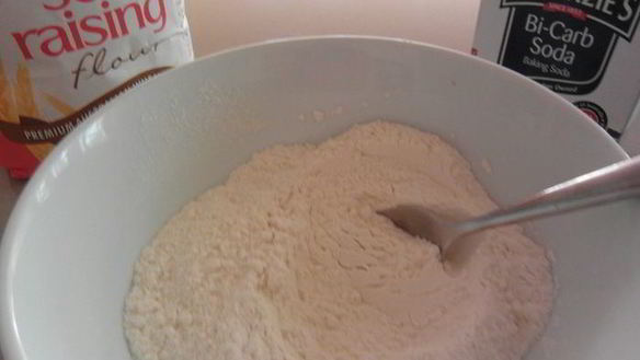 ШАГ 2. банановый пирог-хлеб с финиками и орехами пекан