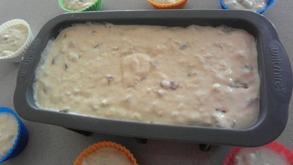 ШАГ 7. банановый пирог-хлеб с финиками и орехами пекан