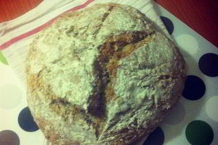 Бездрожжевой хлеб на кефире с грецкими орехами