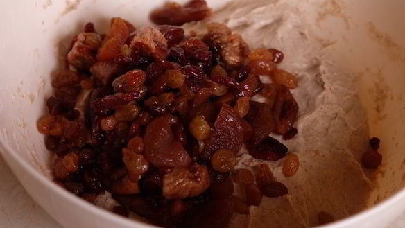 ШАГ 7. фруктовый хлеб на закваске