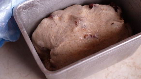 ШАГ 10. фруктовый хлеб на закваске