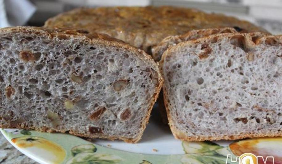 Рецепт хлеб с орехами и изюмом