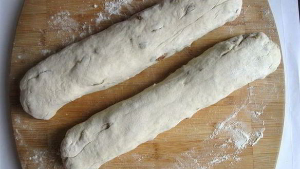 ШАГ 6. хлеб с тмином и изюмом