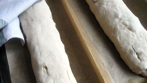 ШАГ 7. хлеб с тмином и изюмом