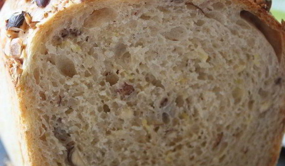 Рецепт хлеб с цуккини и лесными орехами