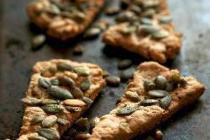 Хлебцы с тыквенными семечками