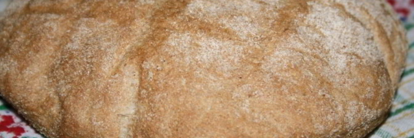 Простой домашний хлеб с цельнозерновой мукой