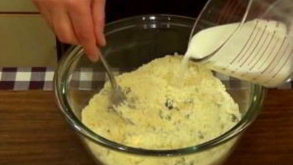 ШАГ 2. сконы с апельсиновой цедрой и изюмом