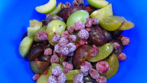 ШАГ 3. творожные мини-галеты со сливой