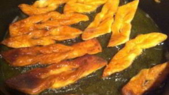 ШАГ 5. хворост хрустящий на водке